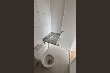 Apartamento para alugar com 48m², 2 quartos e 1 vaga Apartamento para alugar com 48m², 2 quartos e 1 vagaBanheiro