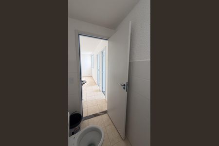 Apartamento para alugar com 45m², 2 quartos e 1 vaga Apartamento para alugar com 45m², 2 quartos e 1 vagaBanheiro