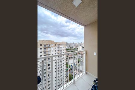 Varanda de apartamento para alugar com 1 quarto, 27m² em Guaiauna, São Paulo