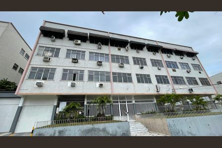 Apartamento para alugar com 106m², 3 quartos e 1 vaga Apartamento para alugar com 106m², 3 quartos e 1 vagaFachada