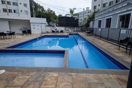 Apartamento para alugar com 48m², 2 quartos e 1 vagaÁrea comum - Piscina