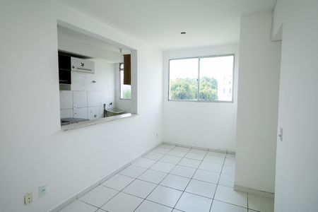 Sala de apartamento para alugar com 2 quartos, 48m² em Campo Grande, Rio de Janeiro