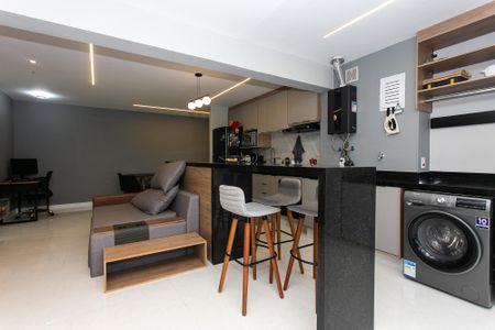 Apartamento para alugar com 76m², 2 quartos e 1 vaga Apartamento para alugar com 76m², 2 quartos e 1 vagaSala