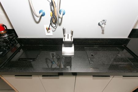 Apartamento para alugar com 76m², 2 quartos e 1 vaga Apartamento para alugar com 76m², 2 quartos e 1 vagaÁrea de Serviço