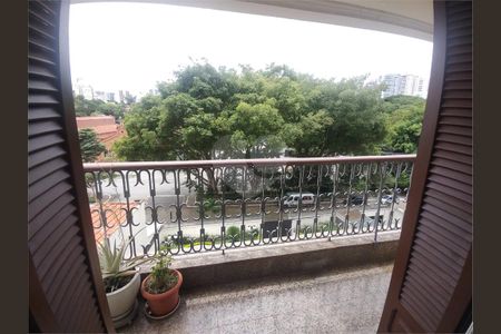 Apartamento à venda com 285m², 4 quartos e 6 vagas