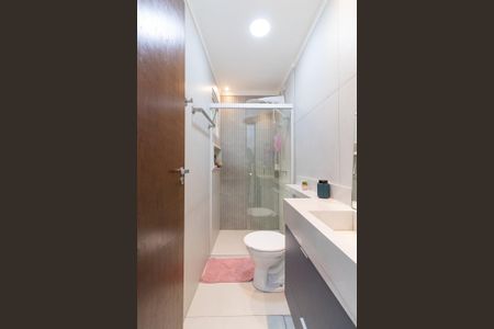 Casa de condomínio à venda com 115m², 3 quartos e 2 vagas Casa de condomínio à venda com 115m², 3 quartos e 2 vagasBanheiro 2
