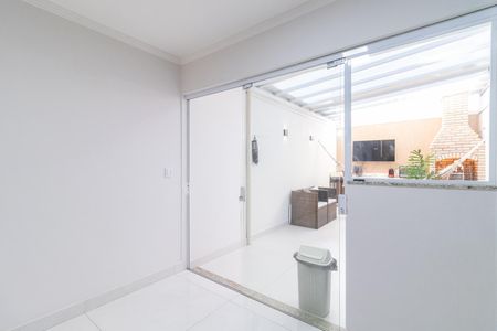 Casa de condomínio à venda com 115m², 3 quartos e 2 vagas Casa de condomínio à venda com 115m², 3 quartos e 2 vagasCozinha
