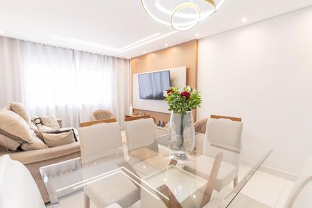 Casa de condomínio à venda com 115m², 3 quartos e 2 vagas Casa de condomínio à venda com 115m², 3 quartos e 2 vagasSala