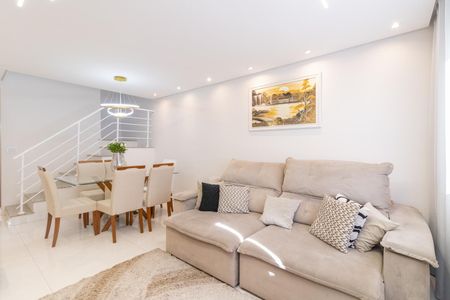 Sala de casa de condomínio à venda com 3 quartos, 115m² em Jardim Fernandes, São Paulo