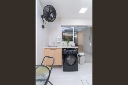 Casa de condomínio à venda com 115m², 3 quartos e 2 vagas Casa de condomínio à venda com 115m², 3 quartos e 2 vagasÁrea de Serviço
