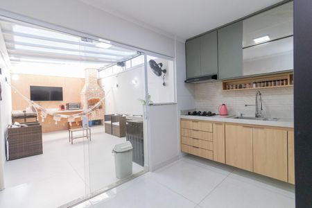 Casa de condomínio à venda com 115m², 3 quartos e 2 vagas Casa de condomínio à venda com 115m², 3 quartos e 2 vagasCozinha