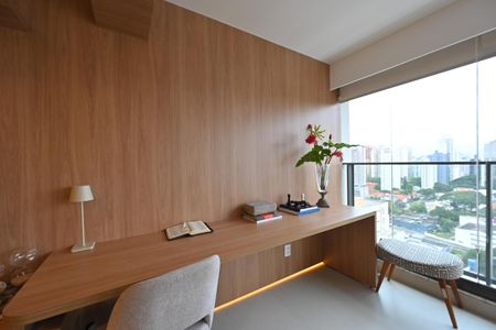Apartamento à venda com 90m², 2 quartos e 1 vaga Apartamento à venda com 90m², 2 quartos e 1 vagaVaranda