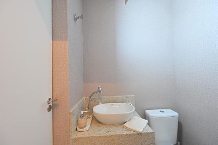 Apartamento à venda com 90m², 2 quartos e 1 vaga Apartamento à venda com 90m², 2 quartos e 1 vagaLavabo