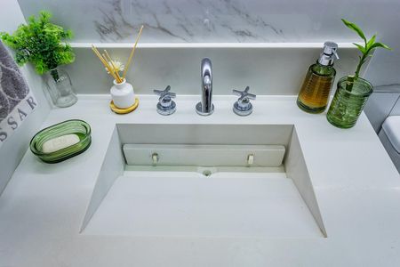 Apartamento à venda com 107m², 3 quartos e 2 vagas Apartamento à venda com 107m², 3 quartos e 2 vagasBanheiro suite 2