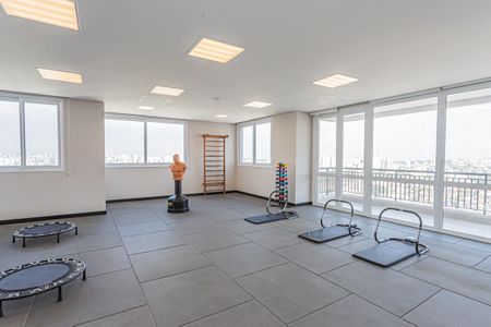 Apartamento à venda com 107m², 3 quartos e 2 vagas Apartamento à venda com 107m², 3 quartos e 2 vagasÁrea comum - Academia