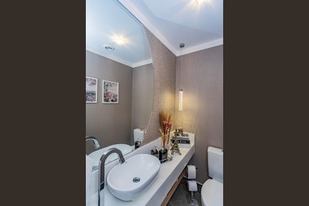Apartamento à venda com 107m², 3 quartos e 2 vagas Apartamento à venda com 107m², 3 quartos e 2 vagasLavabo