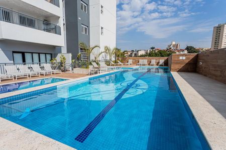 Apartamento à venda com 107m², 3 quartos e 2 vagas Apartamento à venda com 107m², 3 quartos e 2 vagasÁrea comum - Piscina
