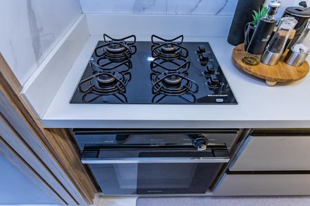 Apartamento à venda com 107m², 3 quartos e 2 vagas Apartamento à venda com 107m², 3 quartos e 2 vagasCozinha e área de serviço