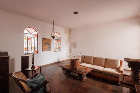 Sala de casa para alugar com 4 quartos, 273m² em Jardim Santa Clara, Taubaté