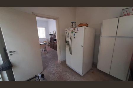 Casa à venda com 180m², 4 quartos e 5 vagas