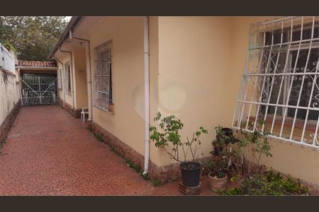 Casa à venda com 180m², 4 quartos e 5 vagas