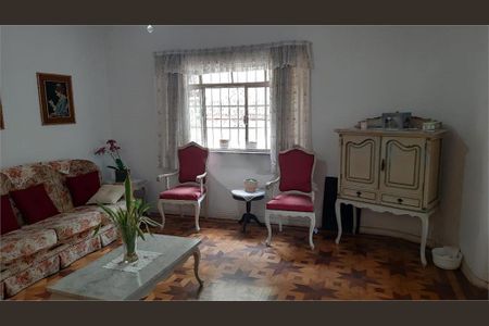 Casa à venda com 4 quartos, 180m² em Jardim Europa, São Paulo