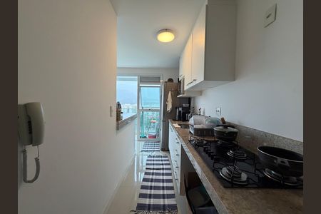 Apartamento à venda com 77m², 2 quartos e 1 vaga Apartamento à venda com 77m², 2 quartos e 1 vagaCozinha