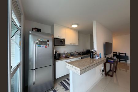 Apartamento à venda com 77m², 2 quartos e 1 vaga Apartamento à venda com 77m², 2 quartos e 1 vagaCozinha