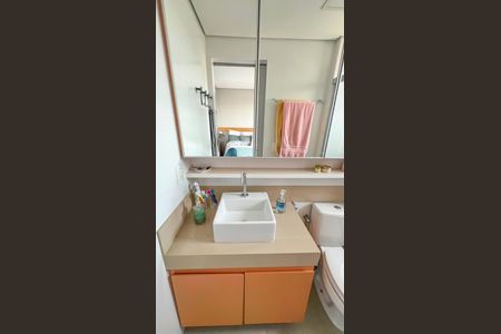 Apartamento à venda com 69m², 3 quartos e 2 vagas Apartamento à venda com 69m², 3 quartos e 2 vagasBanheiro 1