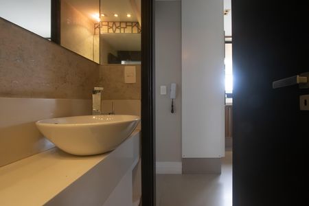 Apartamento para alugar com 154m², 3 quartos e 2 vagas Apartamento para alugar com 154m², 3 quartos e 2 vagasLavabo
