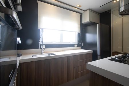 Apartamento para alugar com 154m², 3 quartos e 2 vagas Apartamento para alugar com 154m², 3 quartos e 2 vagasCozinha