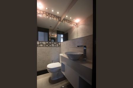 Apartamento para alugar com 154m², 3 quartos e 2 vagas Apartamento para alugar com 154m², 3 quartos e 2 vagasLavabo