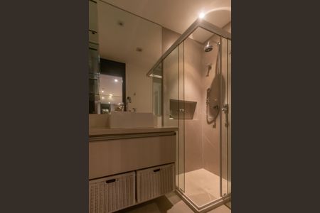 Apartamento para alugar com 154m², 3 quartos e 2 vagas Apartamento para alugar com 154m², 3 quartos e 2 vagasBanheiro Corredor