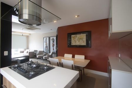 Apartamento para alugar com 154m², 3 quartos e 2 vagas Apartamento para alugar com 154m², 3 quartos e 2 vagasCozinha
