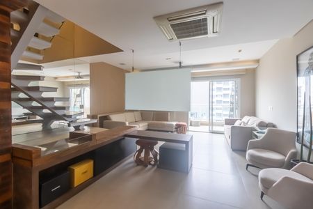 Sala de apartamento para alugar com 3 quartos, 154m² em Vila Olímpia, São Paulo