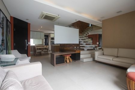 Apartamento para alugar com 154m², 3 quartos e 2 vagas Apartamento para alugar com 154m², 3 quartos e 2 vagasSala