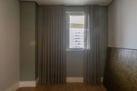 Apartamento para alugar com 154m², 3 quartos e 2 vagas Apartamento para alugar com 154m², 3 quartos e 2 vagasQuarto 2