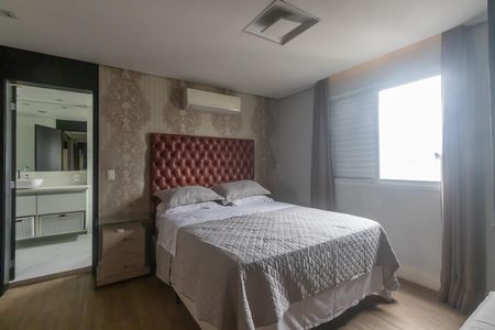 Apartamento para alugar com 154m², 3 quartos e 2 vagas Apartamento para alugar com 154m², 3 quartos e 2 vagasQuarto Suíte