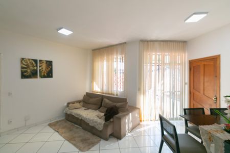 Apartamento à venda com 150m², 3 quartos e 2 vagas Apartamento à venda com 150m², 3 quartos e 2 vagasSala