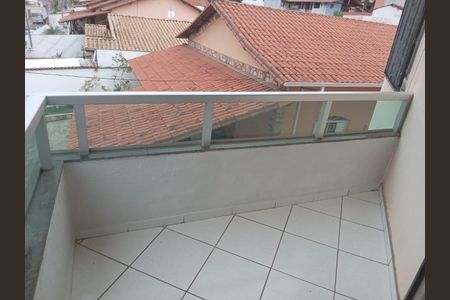 Apartamento à venda com 150m², 3 quartos e 1 vaga Apartamento à venda com 150m², 3 quartos e 1 vagaVaranda