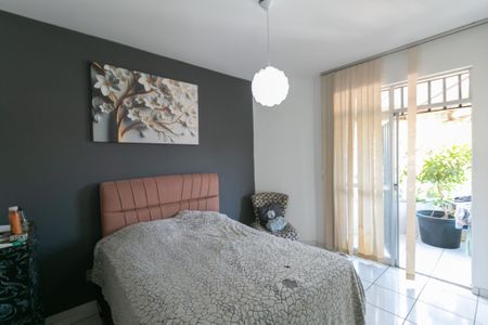 Apartamento à venda com 150m², 3 quartos e 2 vagas Apartamento à venda com 150m², 3 quartos e 2 vagasSuíte