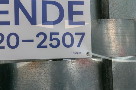 Placa de apartamento à venda com 3 quartos, 150m² em Santa Mônica, Belo Horizonte