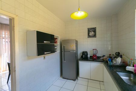 Apartamento à venda com 150m², 3 quartos e 2 vagas Apartamento à venda com 150m², 3 quartos e 2 vagasCozinha