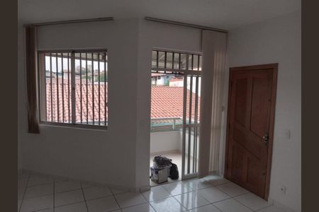 Apartamento à venda com 150m², 3 quartos e 1 vaga Apartamento à venda com 150m², 3 quartos e 1 vagaVaranda