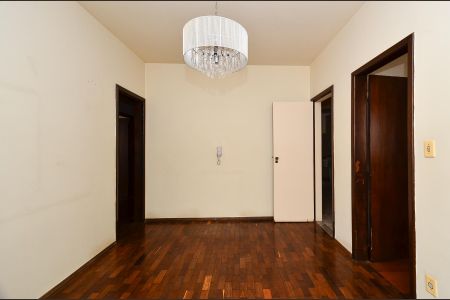 Apartamento à venda com 120m², 3 quartos e 1 vaga Apartamento à venda com 120m², 3 quartos e 1 vagaSala de Jantar