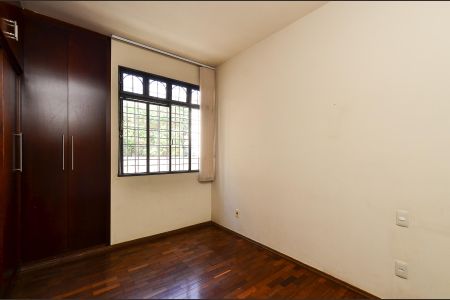 Apartamento à venda com 120m², 3 quartos e 1 vaga Apartamento à venda com 120m², 3 quartos e 1 vagaSuíte