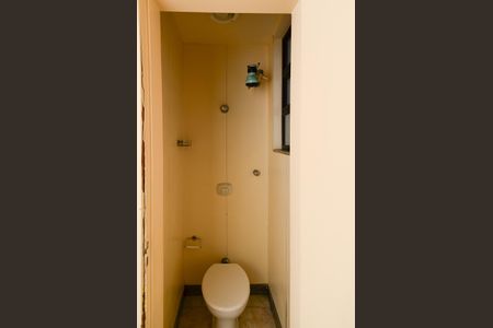 Apartamento à venda com 120m², 3 quartos e 1 vaga Apartamento à venda com 120m², 3 quartos e 1 vagaBanheiro de serviço