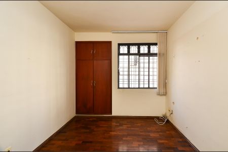 Apartamento à venda com 120m², 3 quartos e 1 vaga Apartamento à venda com 120m², 3 quartos e 1 vagaQuarto 2
