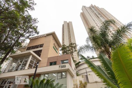 Apartamento à venda com 171m², 3 quartos e 3 vagasFachada e portaria
