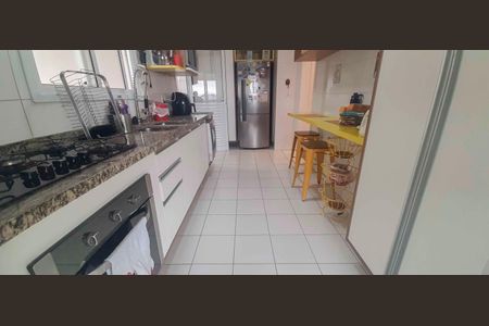 Apartamento à venda com 171m², 3 quartos e 3 vagasCozinha